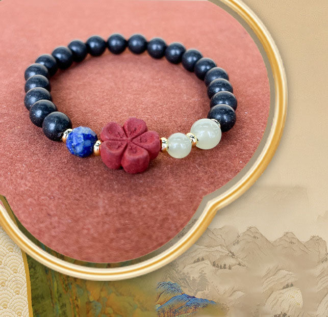 Xijiwan Ancient Court Herbal Incense Bead Bracelet with Delicate Plum Blossom Accent, Wearable Oriental Aromatherapy Bracelet Stress Relief Long Lasting Scented Jewelry Gift for Women